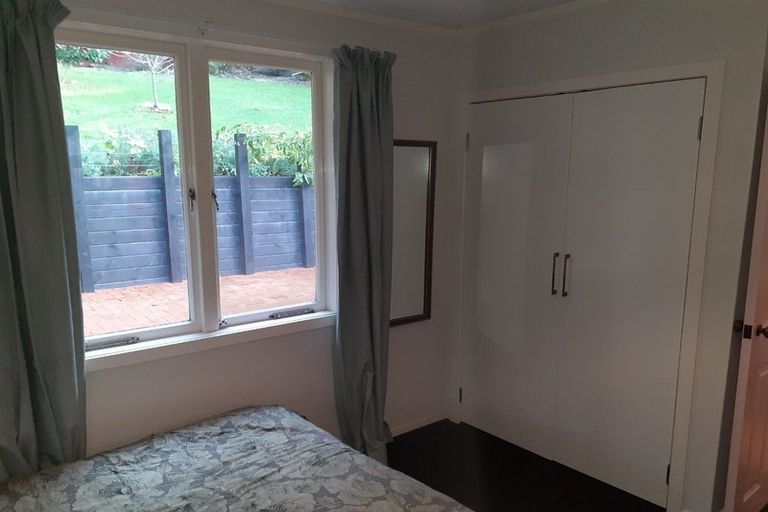 Photo of property in 43 Evans Road, Glen Eden, Auckland, 0602