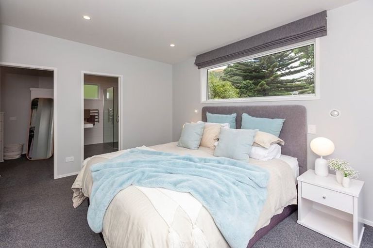 Photo of property in 20 Pingau Street, Paekakariki, 5034