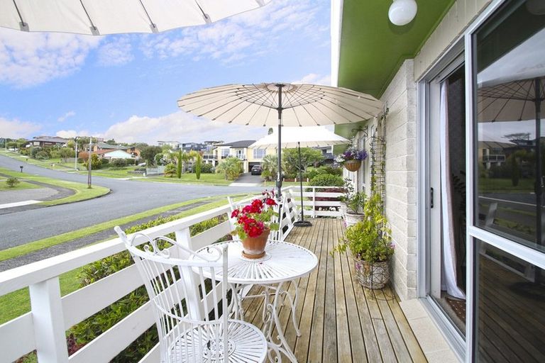 Photo of property in 14a Ruamoana Place, Omokoroa, 3114