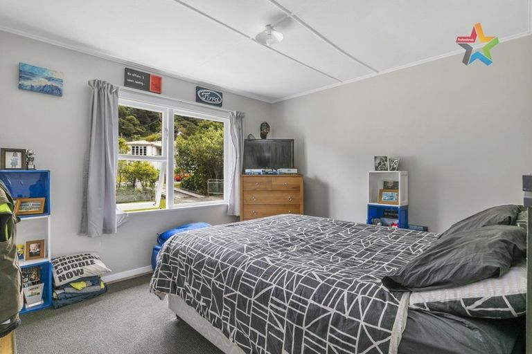 Photo of property in 90 Hair Street, Wainuiomata, Lower Hutt, 5014