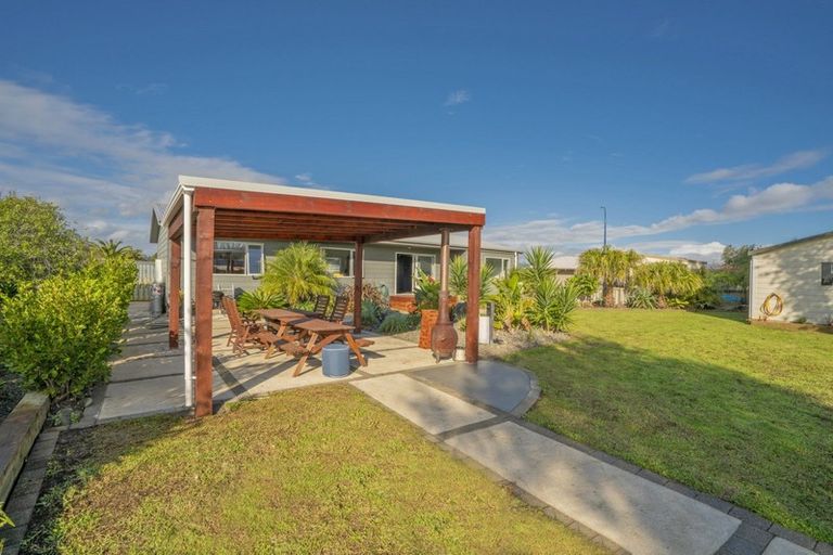 Photo of property in 12 Carina Way, Whitianga, 3510