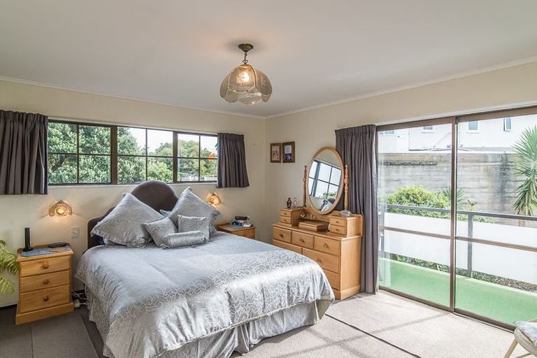 Photo of property in 1 Tudor Court, Paraparaumu Beach, Paraparaumu, 5032