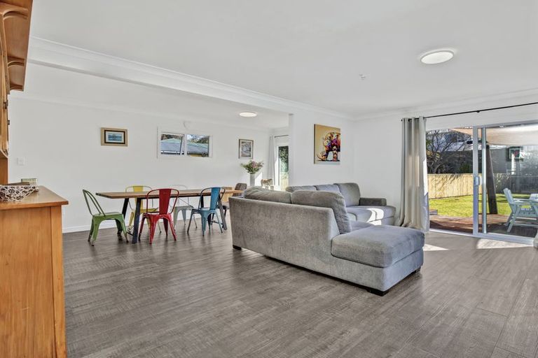 Photo of property in 221 Matai Road, Raumati Beach, Paraparaumu, 5032