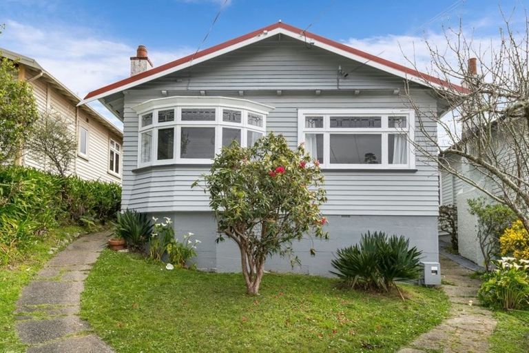 Photo of property in 10 Fraser Avenue, Johnsonville, Wellington, 6037