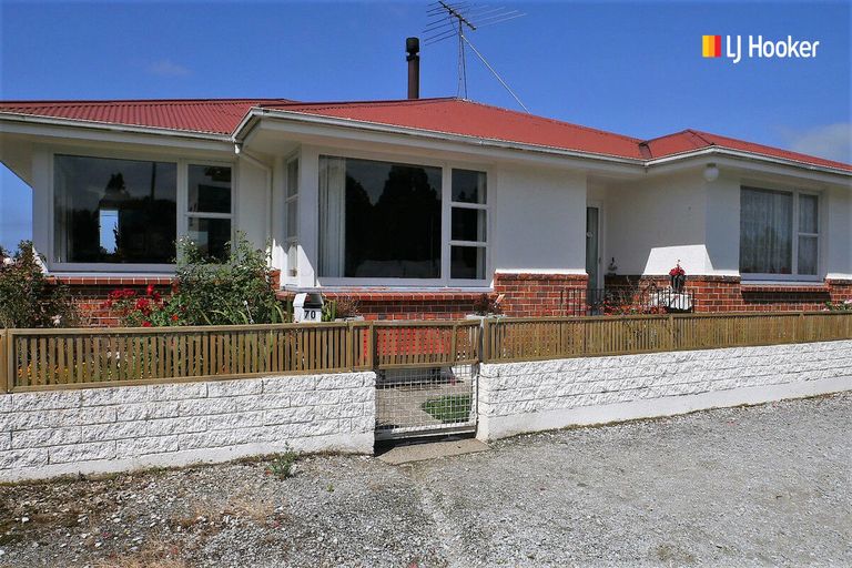 Photo of property in 70 Tiverton Street, Palmerston, 9430