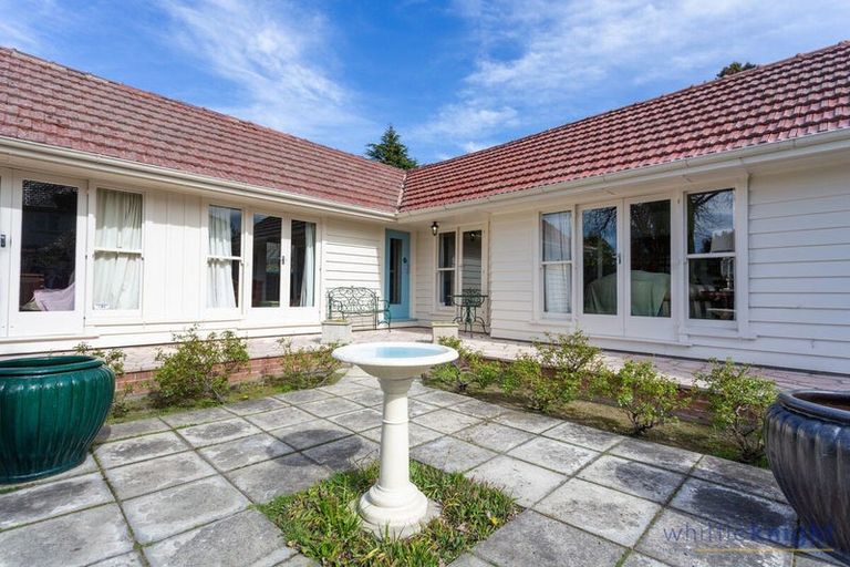 Photo of property in 397b Papanui Road, Strowan, Christchurch, 8052