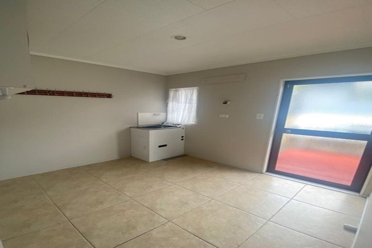 Photo of property in 21 Hakea Place, Totara Heights, Auckland, 2105