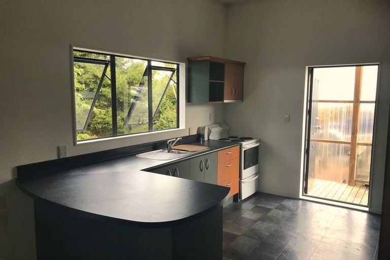 Photo of property in 127 Lancaster Road, Beach Haven, Auckland, 0626