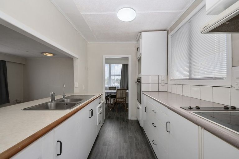 Photo of property in 211 Balmoral Drive, Tokoroa, 3420