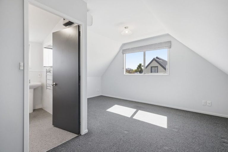 Photo of property in 48a Oxley Avenue, St Albans, Christchurch, 8014