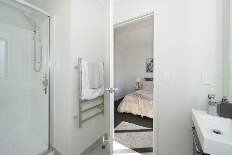 Photo of property in 7/12 Charlemont Street, Whitiora, Hamilton, 3200