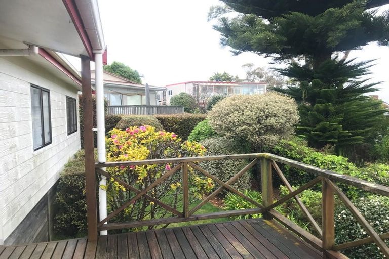 Photo of property in 2/117 Ridge Road, Howick, Auckland, 2014