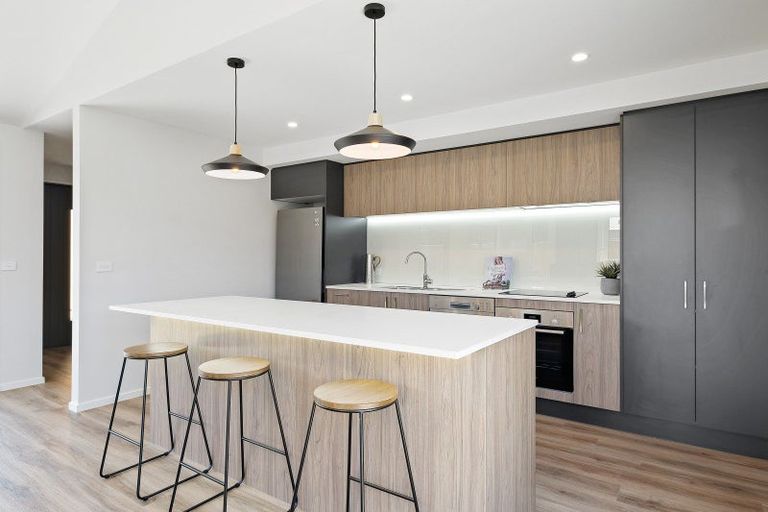 Photo of property in 5 Merivale Avenue, Wanaka, 9305