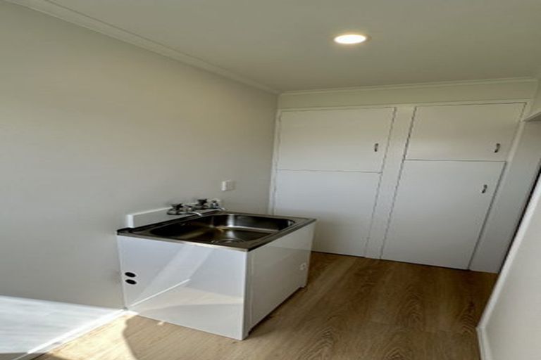 Photo of property in 2/39 Littlejohn Street, Hillsborough, Auckland, 1042