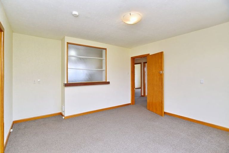 Photo of property in 28 Wimborne Crescent, Aranui, Christchurch, 8061
