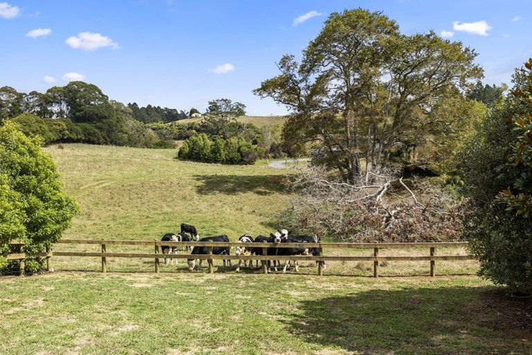 Photo of property in 782a Ararimu Road, Ararimu, Drury, 2579