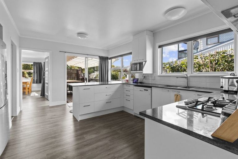 Photo of property in 74 Fitzroy Avenue, Fitzroy, Hamilton, 3206