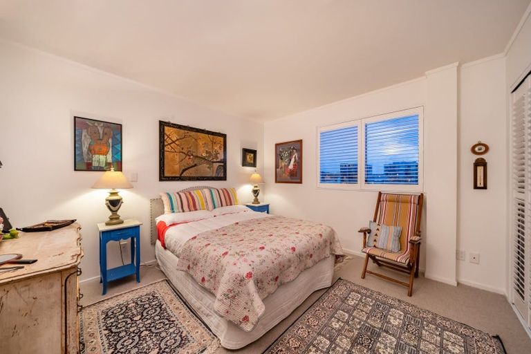 Photo of property in Tennyson Apartments, 4/25 Tennyson Street, Te Aro, Wellington, 6011