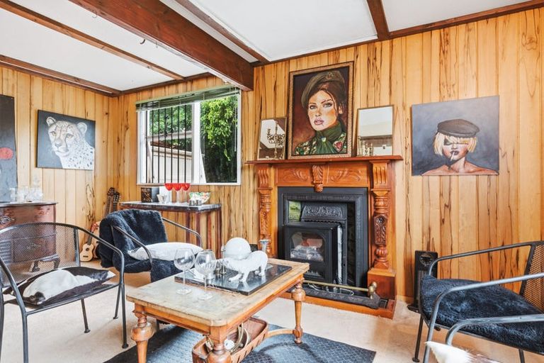 Photo of property in 11 Frederick Street, Two Mile Bay, Taupo, 3330