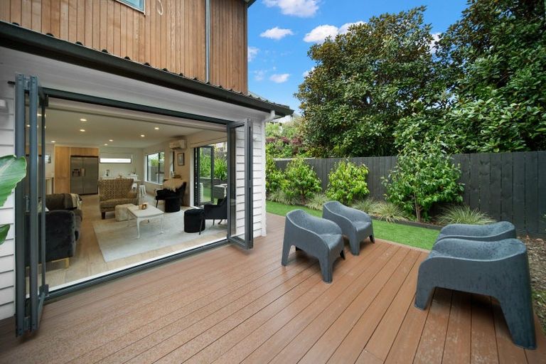 Photo of property in 40a Gills Road, Bucklands Beach, Auckland, 2014