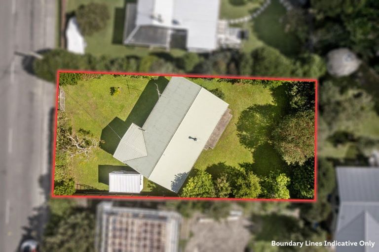 Photo of property in 15 Old Coach Road South, Otaki Beach, Otaki, 5512