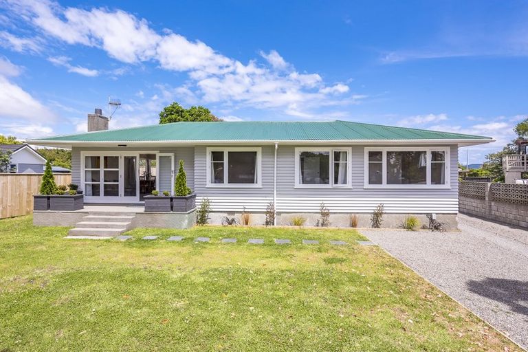 Photo of property in 60 Te Kupe Road, Paraparaumu Beach, Paraparaumu, 5032