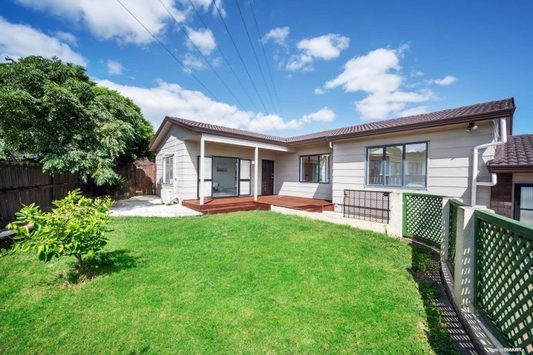 Photo of property in 6 Crail Court, Totara Heights, Auckland, 2105