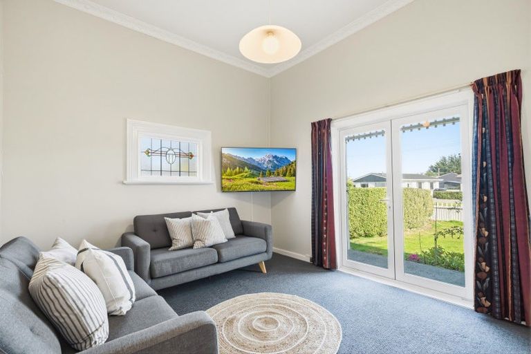 Photo of property in 47 Stobo Street, Grasmere, Invercargill, 9810