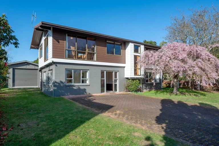 Photo of property in 8 Keitha Place, Kinloch, Taupo, 3377
