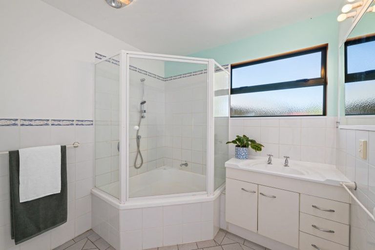 Photo of property in 16 Newman Road, Rapaura, Blenheim, 7273