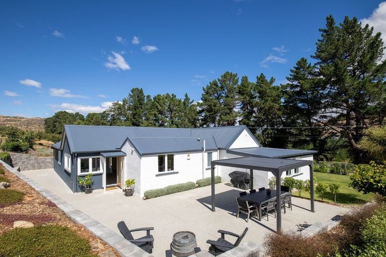 Photo of property in 56 Ladysmith Road, Roxburgh East, Roxburgh, 9571