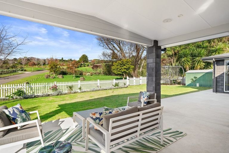 Photo of property in 1 Avon Rise, Welcome Bay, Tauranga, 3112