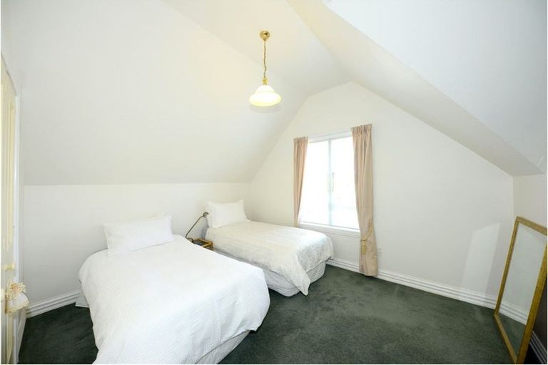 Photo of property in 62 Kotare Street, Fendalton, Christchurch, 8041