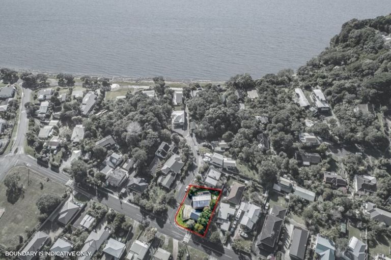 Photo of property in 2 Hibiscus Avenue, Snells Beach, 0920