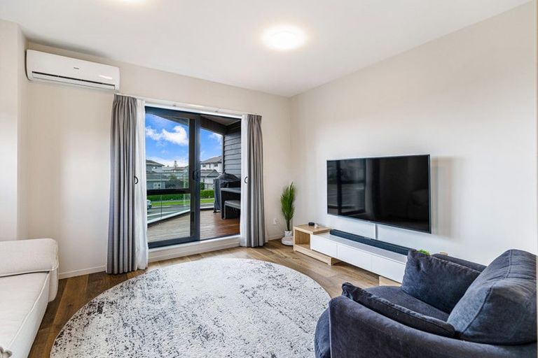 Photo of property in 118b Totara Road, Whenuapai, Auckland, 0618