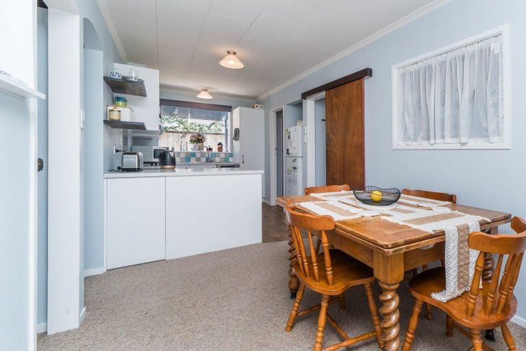 Photo of property in 2 Elizabeth Street, Feilding, 4702