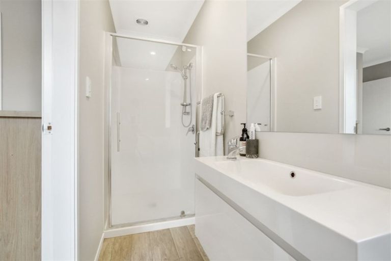 Photo of property in 3/142 Forest Lake Road, Forest Lake, Hamilton, 3200