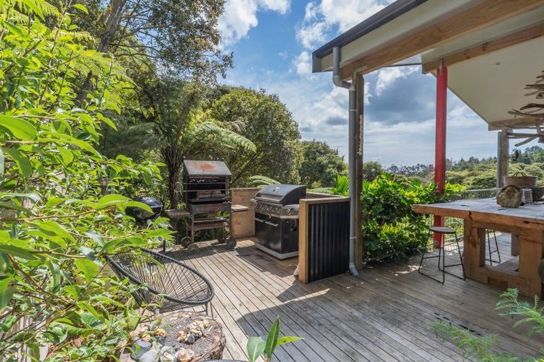 Photo of property in 160 Waitaia Road, Waitaia Bay, Whitianga, 3592