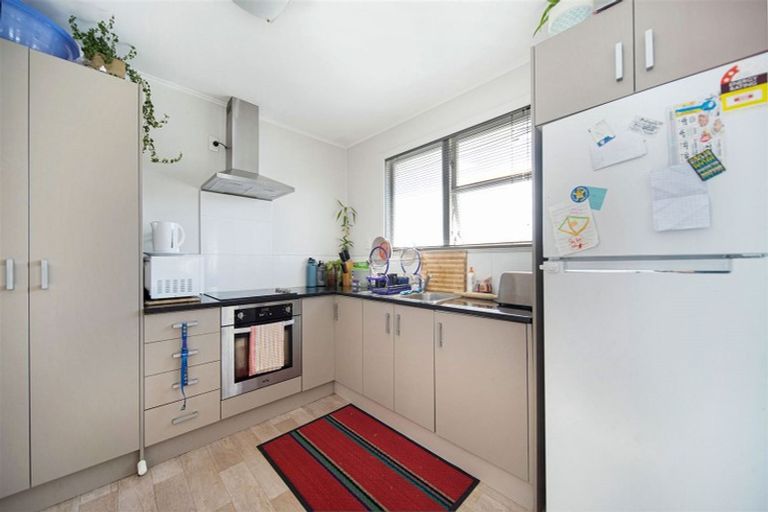 Photo of property in 3 Hannah Road, Otara, Auckland, 2023