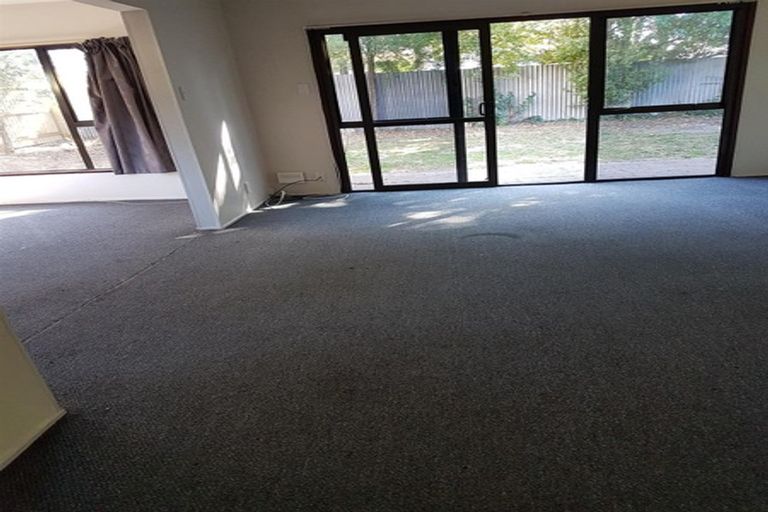 Photo of property in 2/147 Springfield Road, St Albans, Christchurch, 8014