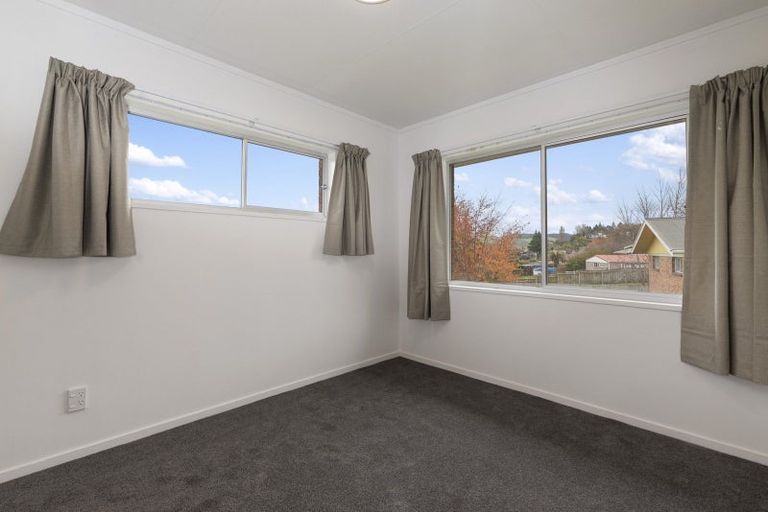 Photo of property in 60b Thomas Crescent, Western Heights, Rotorua, 3015