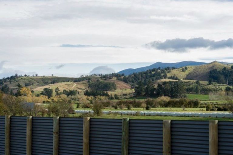 Photo of property in 213 High Street, Oxford, 7430