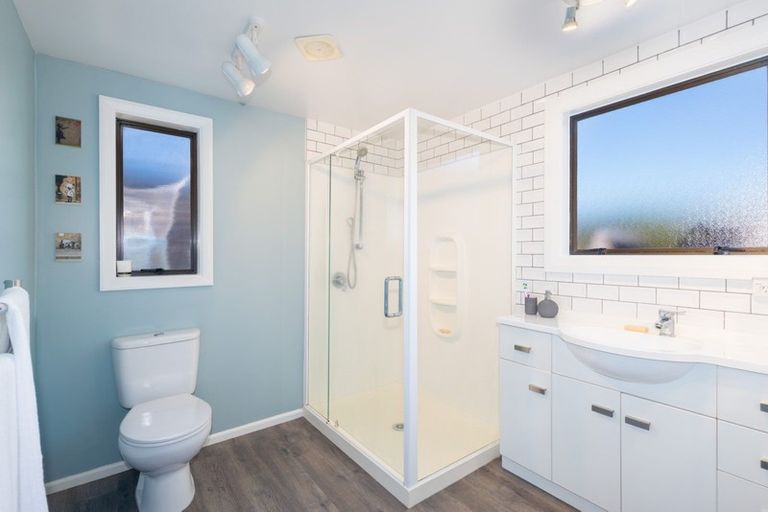 Photo of property in 170 Shaw Avenue, New Brighton, Christchurch, 8083