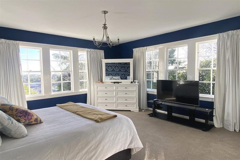 Photo of property in 13-15 Kilgour Road, Greymouth, 7805