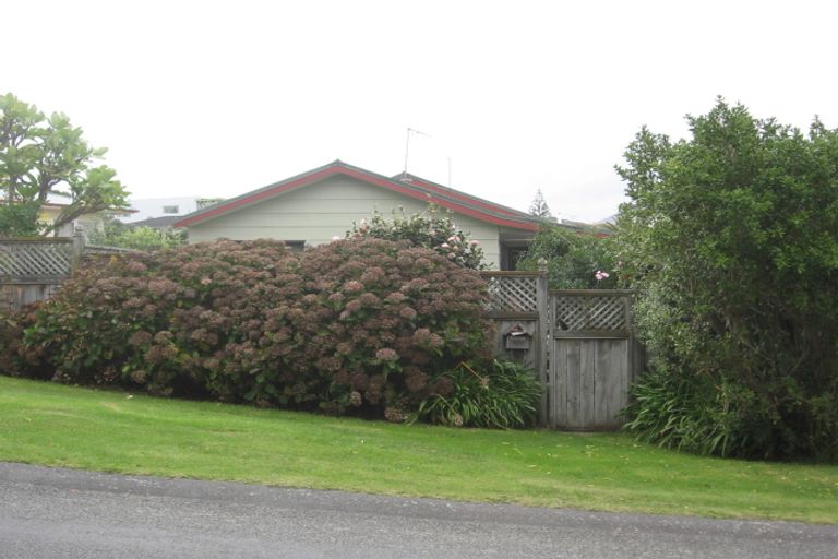 Photo of property in 12a Jeep Road, Raumati South, Paraparaumu, 5032
