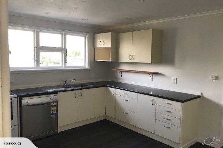 Photo of property in 108 Hei Hei Road, Hei Hei, Christchurch, 8042