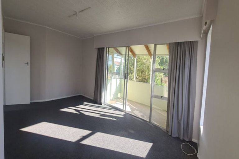 Photo of property in 3 Stirling Street, Levin, 5510