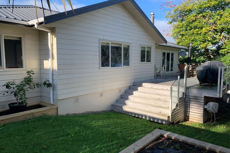 Photo of property in 2/27 Fairway Avenue, Red Beach, 0932