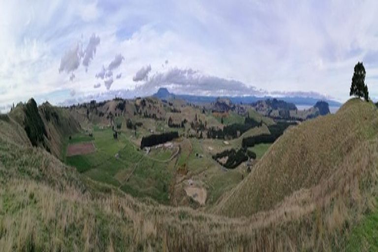 Photo of property in 76 Charnley Way, Kinloch, Taupo, 3385