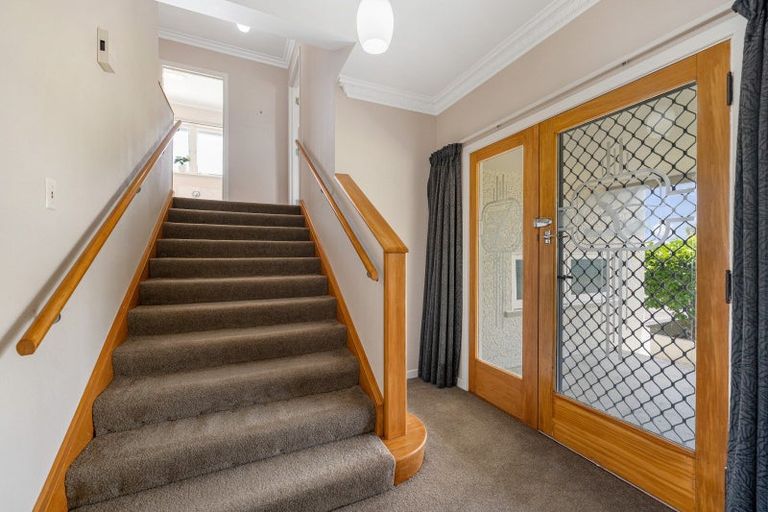 Photo of property in 2 Squires Place, Awapuni, Palmerston North, 4412
